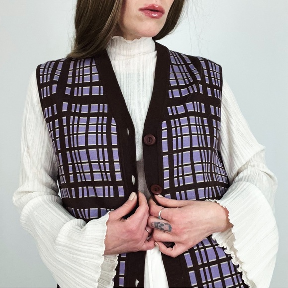 Vintage Pure Wool Gina Teresa Button-Front Plaid Knit Vest in Purple & Brown | L - Picture 3 of 10